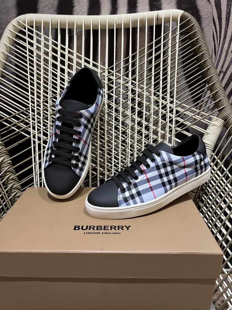 Burberry Low Shoes